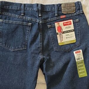 *Brand New* Wrangler Men's Deep Indigo Regular Fit Jeans 36x30